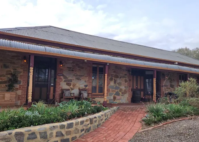 Marananga Cottages