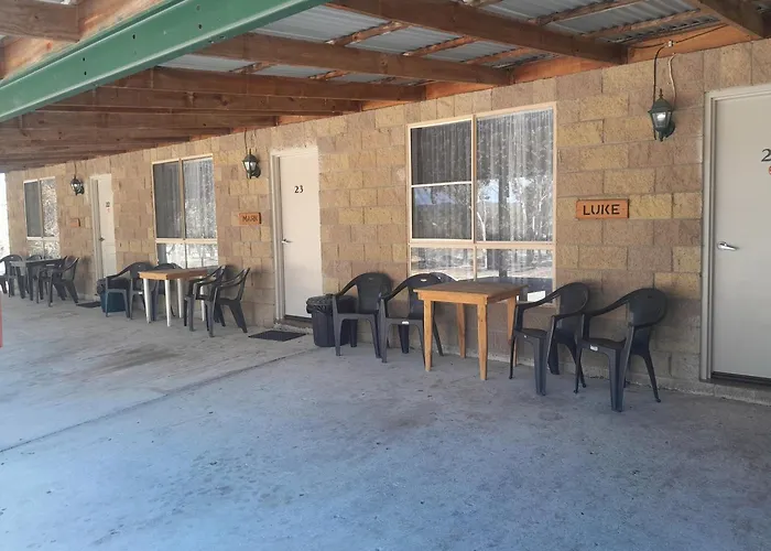 Murray Gardens Motel