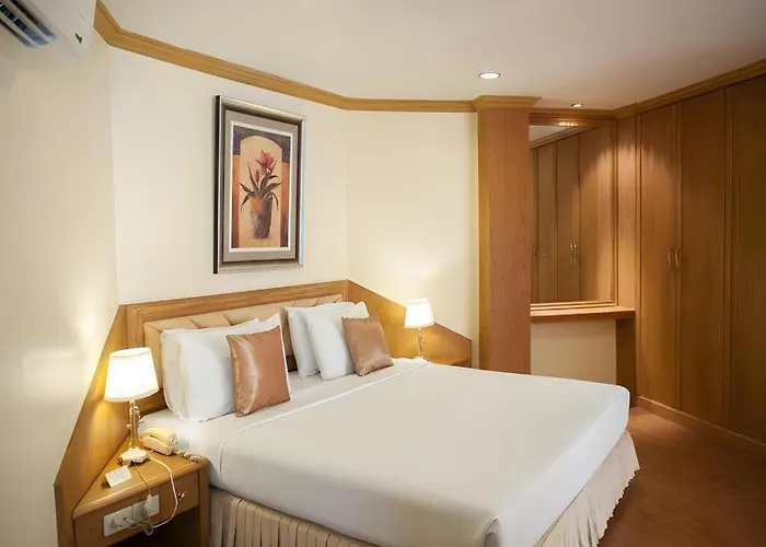 Lido Beach Hotel