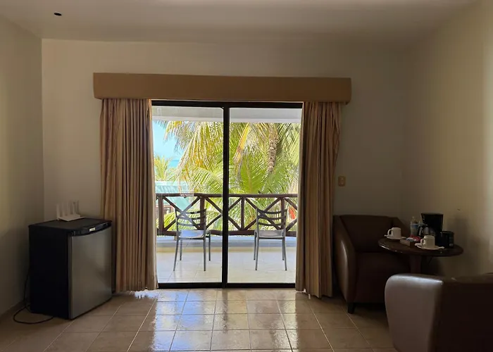 Hotel Manglares Celestun
