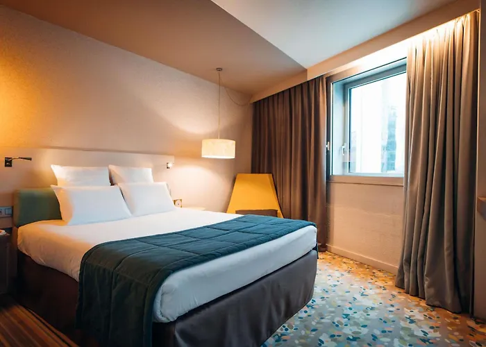 Mercure Paris Val De Fontenay