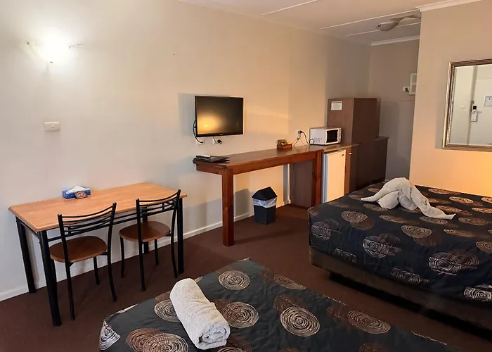 Augusta Courtyard Motel