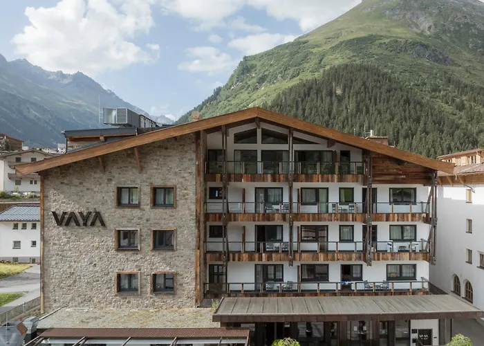 VAYA Paznaun Inklusive Silvretta Card Premium Im Sommer