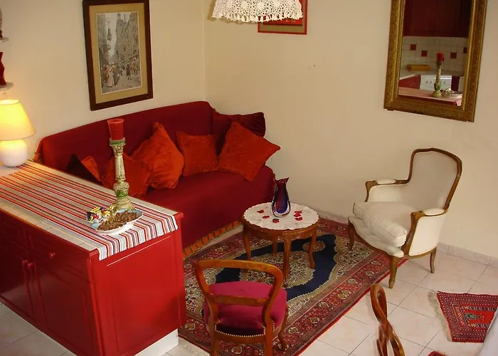 Le Petit Château