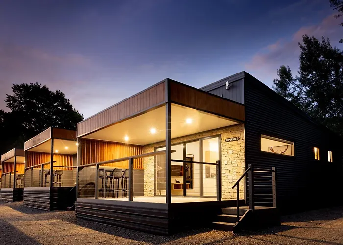 Riverside Holiday Park