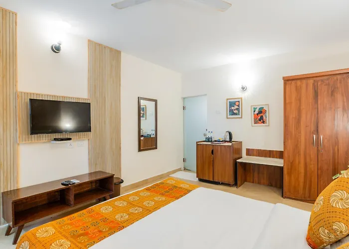 La Vaiencia Beach Resort, Morjim