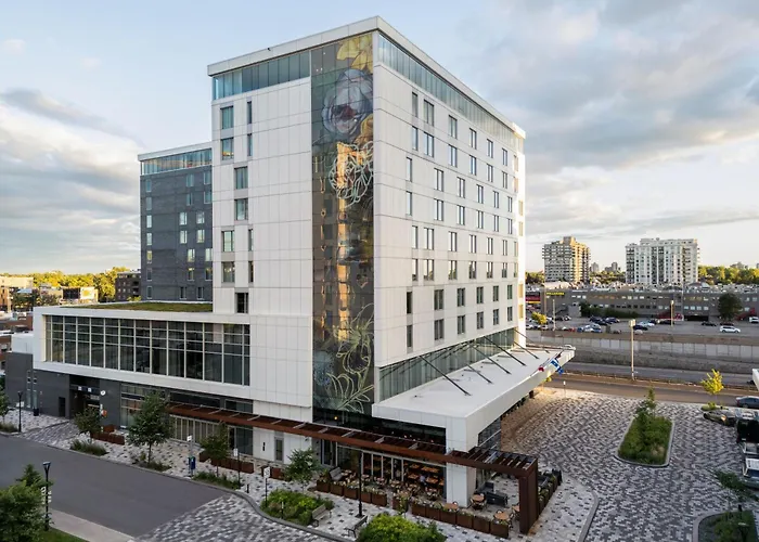 Hilton Garden Inn Midtown, Quebec, Canada