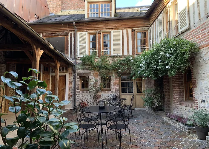 L'Ecole des Demoiselles