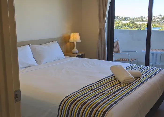 Windsor, Rooms & Apartments