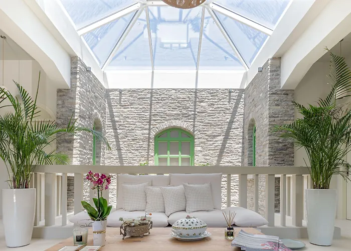 Casa Di Fiori Andros Suites