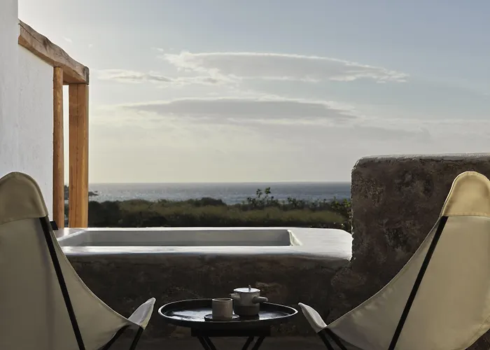 Nomad Mykonos - Small Luxury Hotels Of The World