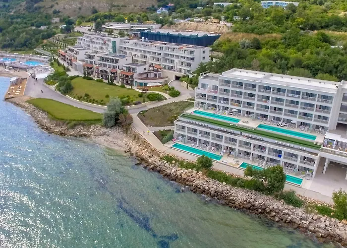 White Lagoon Resort