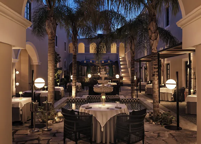 Katikies Garden Santorini - The Leading Hotels Of The World