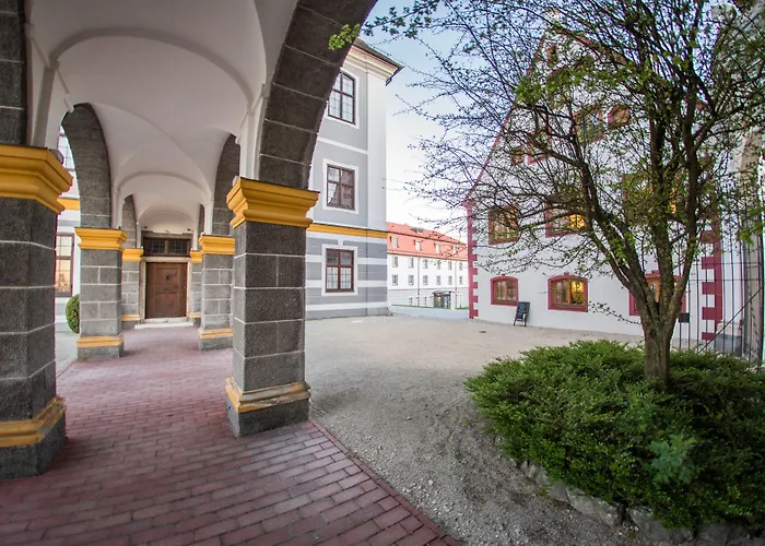 Hotel Schloss Leitheim