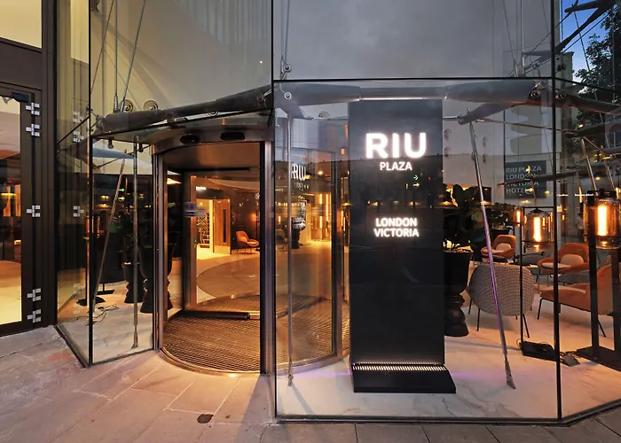 Riu Plaza Victoria