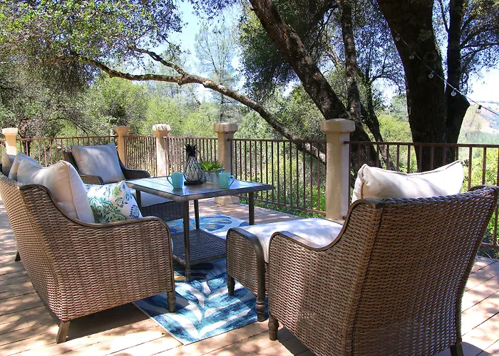 Bella Vista Bed And Breakfast