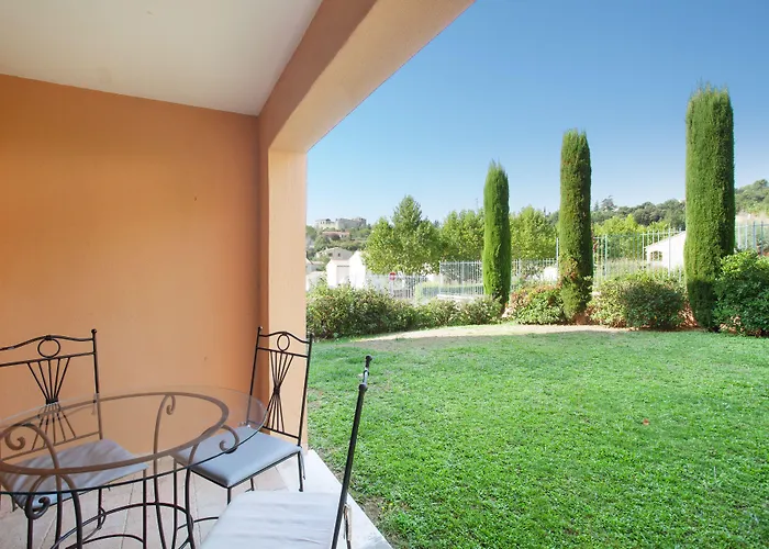 Résidence Odalys La Licorne de Haute Provence Gréoux-les-Bains