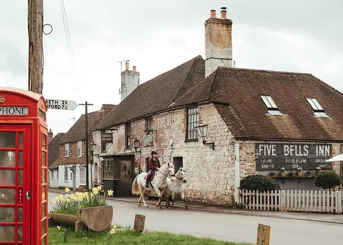 The Five Bells Inn Brabourne