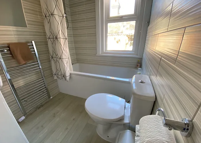 Inglewood Guest House