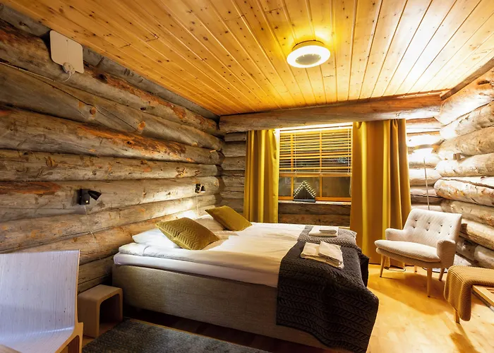 Kuukkeli Log Houses Teerenpesae
