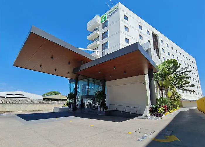 Holiday Inn Express By Ihg
