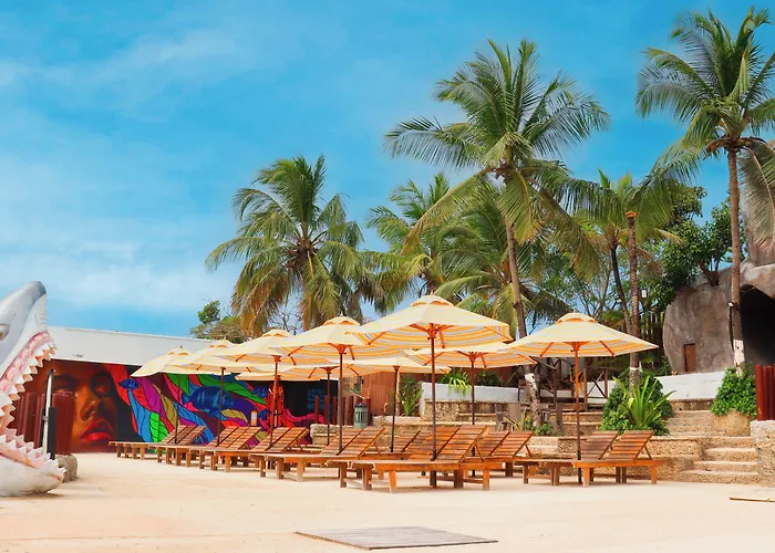 Hotel Blue Cove By On Vacation