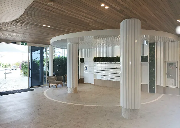 Southern Cross Beachfront Holiday Apartments
