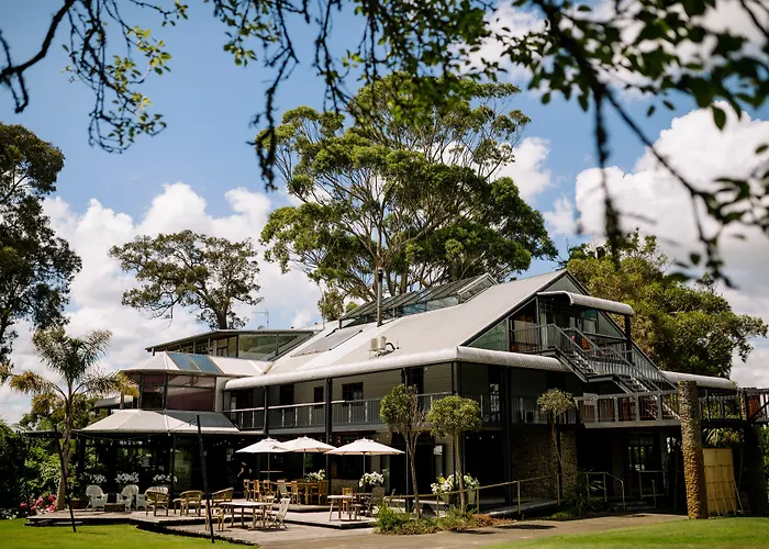 The Narrows Landing Hotel