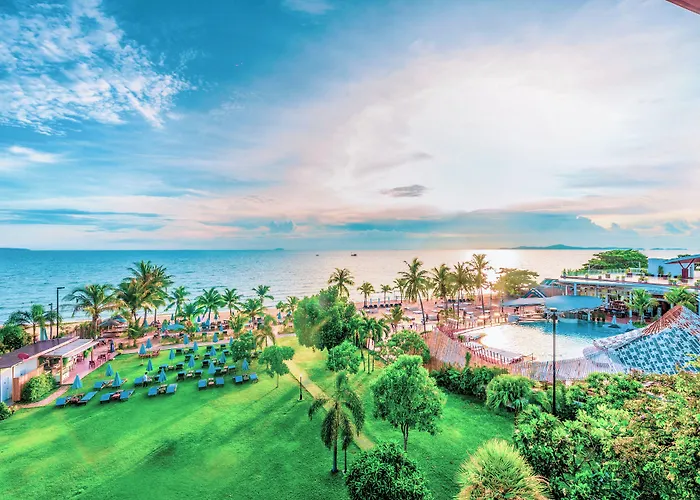 Pinnacle Grand Jomtien Resort&Beach Club - SHA Extra Plus