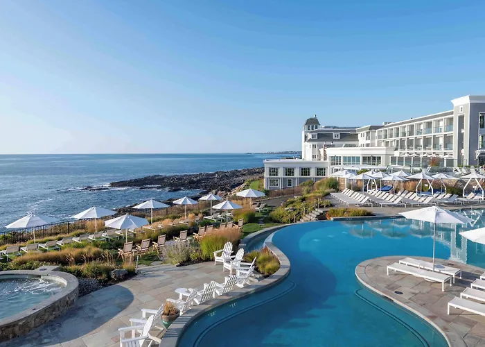 Cliff House Maine