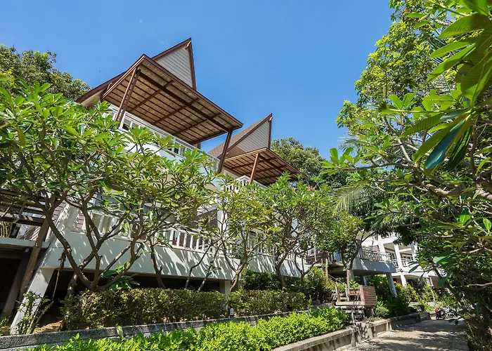 Cocohut Beach Resort&Spa
