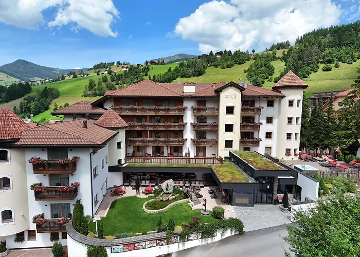 Almhof Hotel Call