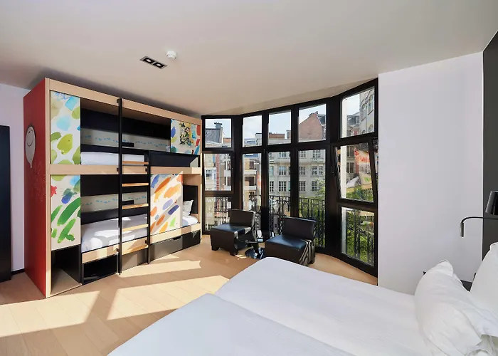 Yooma Urban Lodge Saint-Gilles