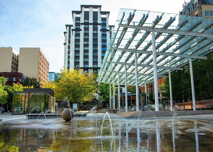 The Paramount Hotel Portland