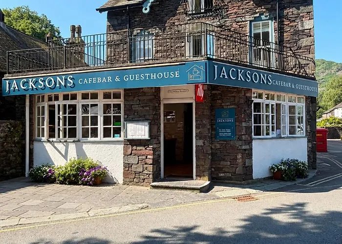 Jacksons Cafebar & Guesthouse