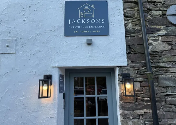 Jacksons Cafebar & Guesthouse