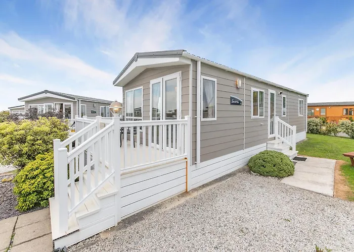 Looe Coastal Retreat