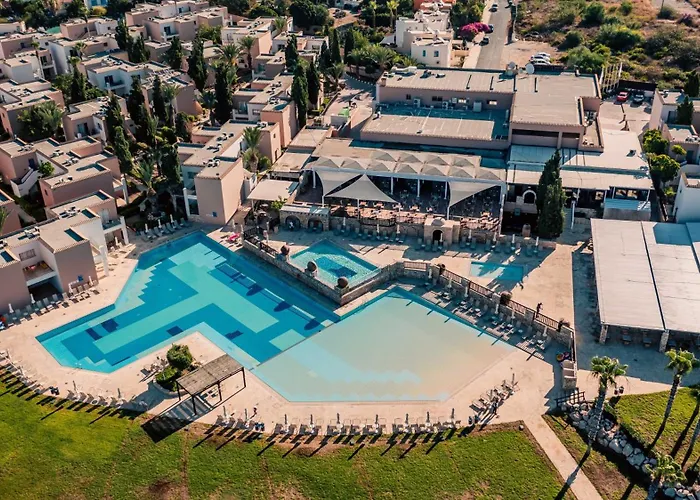 Aparthotel Atlantica Akteon à Klorakas