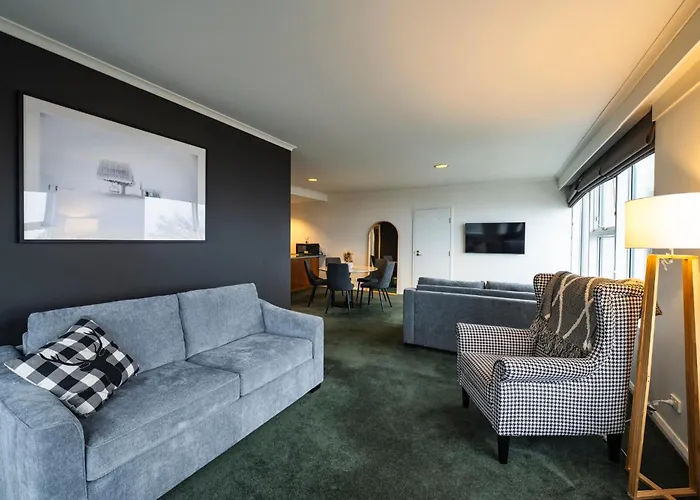 Mt Buller Chalet Hotel & Suites