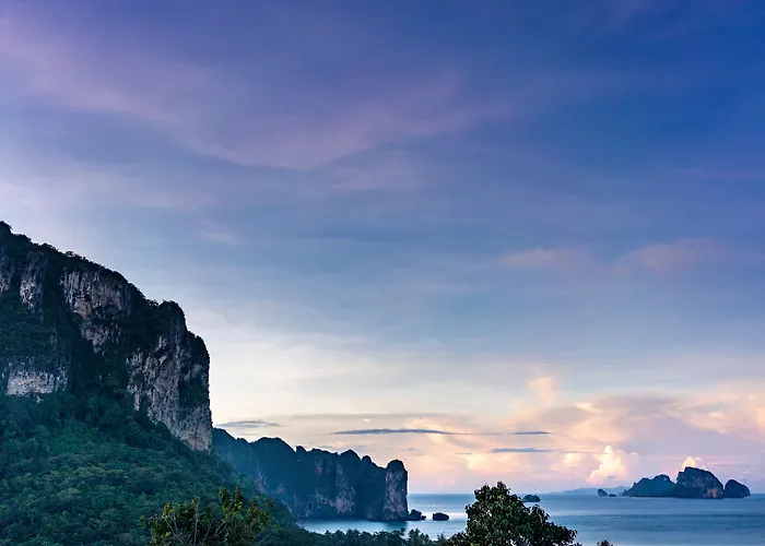 Avani Ao Nang Cliff Krabi Resort