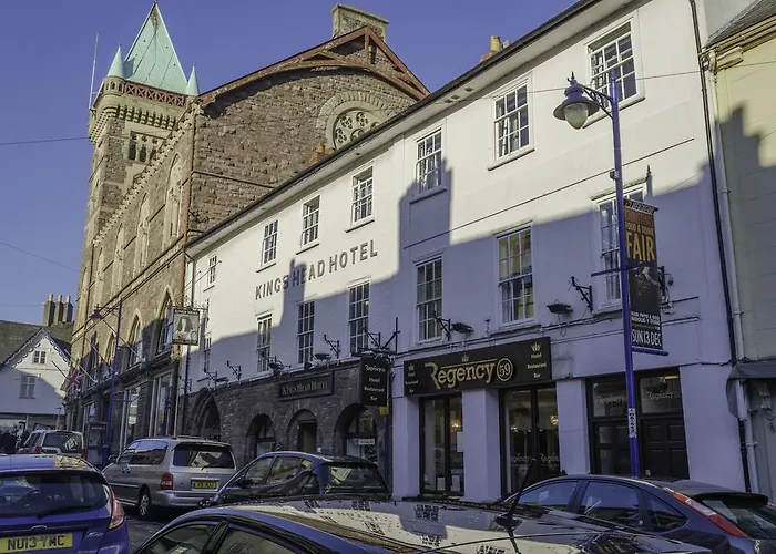 The Kings Head Hotel Abergavenny
