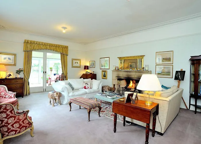 B&B Castleton House