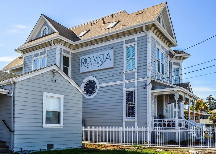 Rio Vista & Suites Santa Cruz