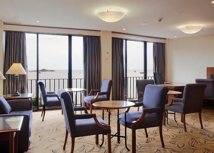Crown Hotel Port Moresby