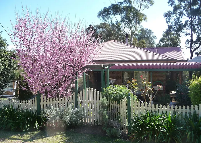 Blue Gum Cottage On Bay