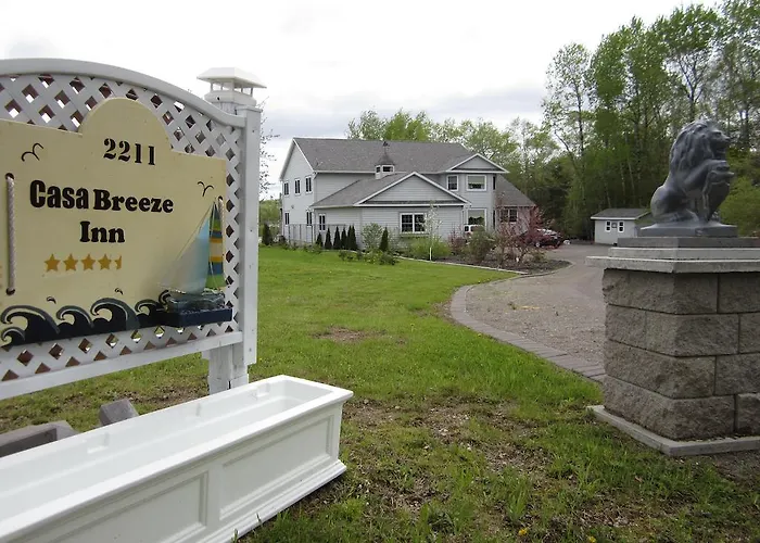 Casa Breeze B & B