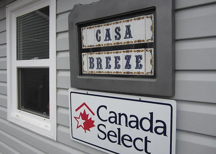 Casa Breeze B & B
