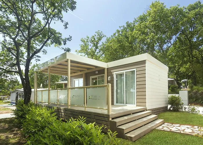 Mobile Homes - FKK Nudist Camping Solaris Tar-Vabriga