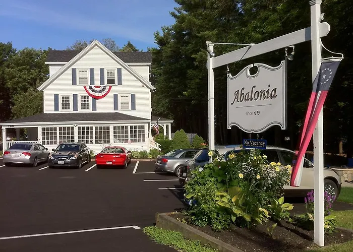 Abalonia Inn
