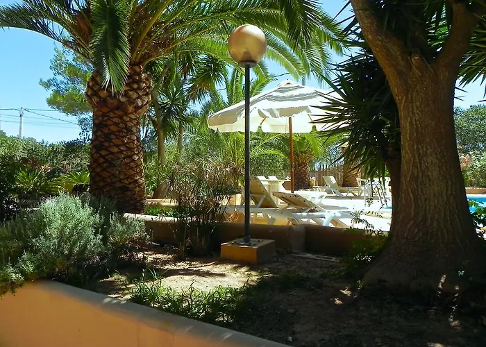 Viviendas Turísticas Vacacionales Allida Playa de Migjorn